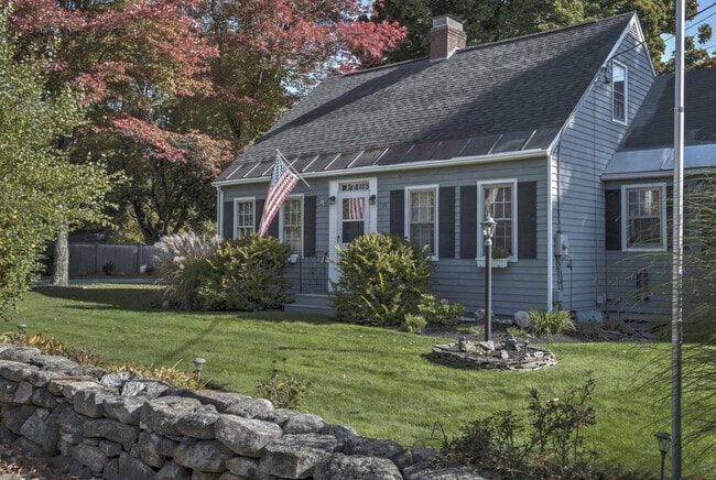 Photo - 35 Hastings Ave