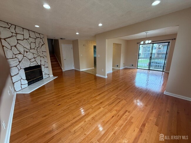 Photo - 1302 Edison Glen Terrace