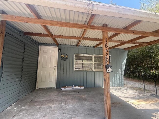 Building Photo - 16425 Sunflower Trail