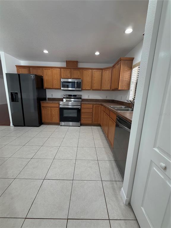 Photo - 3381 Houle Ave