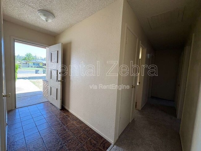 Photo - 1836 Cheyenne Dr