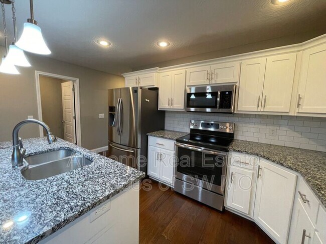 Photo - 1659 N Eagle Valley Ln