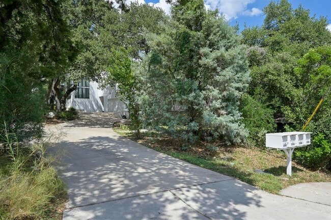 Photo - 1208 Woodland Ave