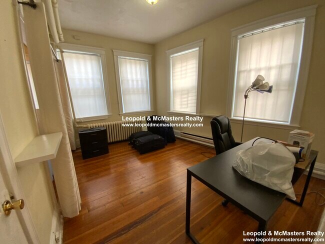 Photo - 8 Griggs St