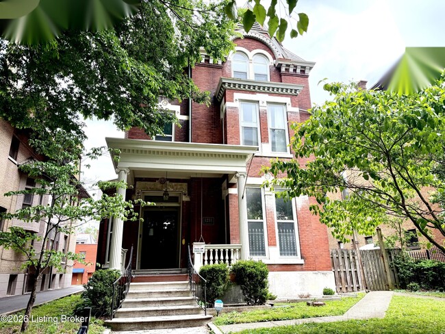 Building Photo - 1231 S 4th St Unit 1