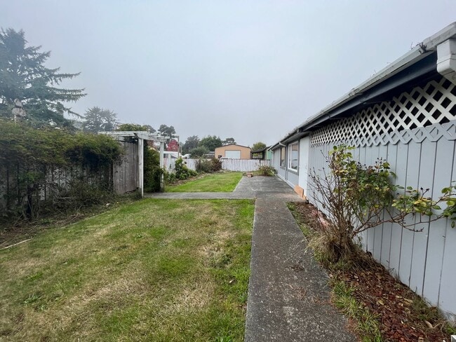 Photo - 1810 Columbus Ave Unit 1810 Columbus Ave