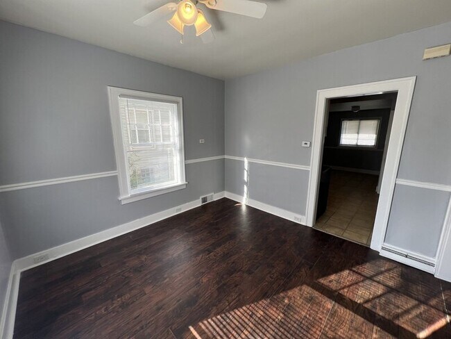 Photo - 155 Burr Oak St NE