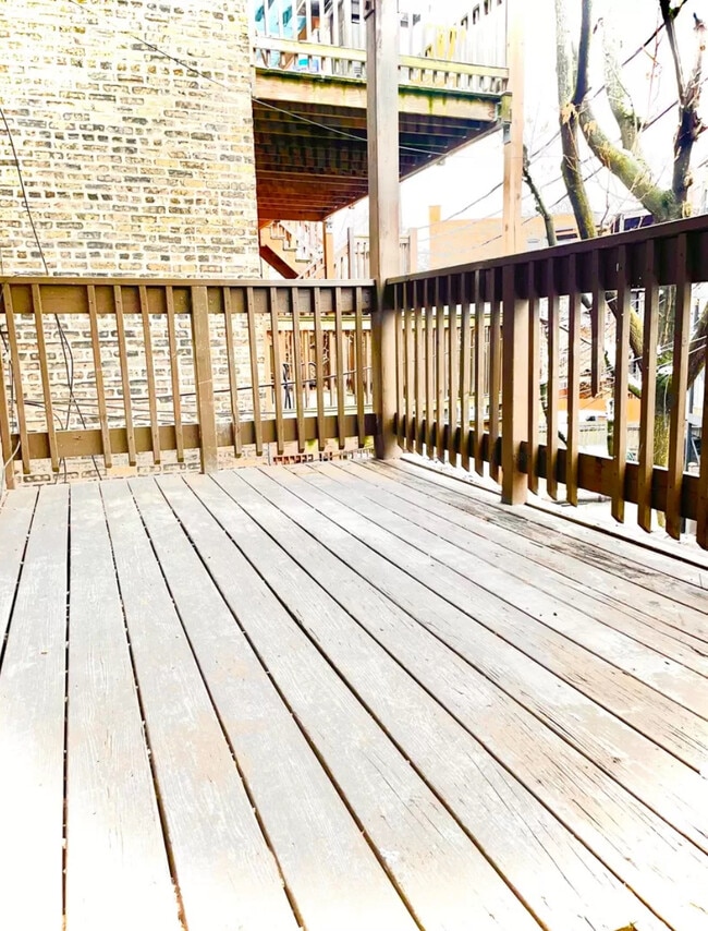 Photo - 3720 N Clark St Unidad 2