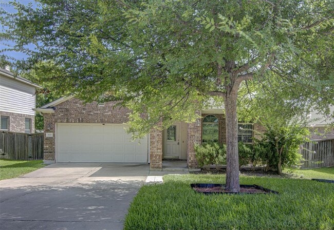 Photo - 1610 Greenside Dr