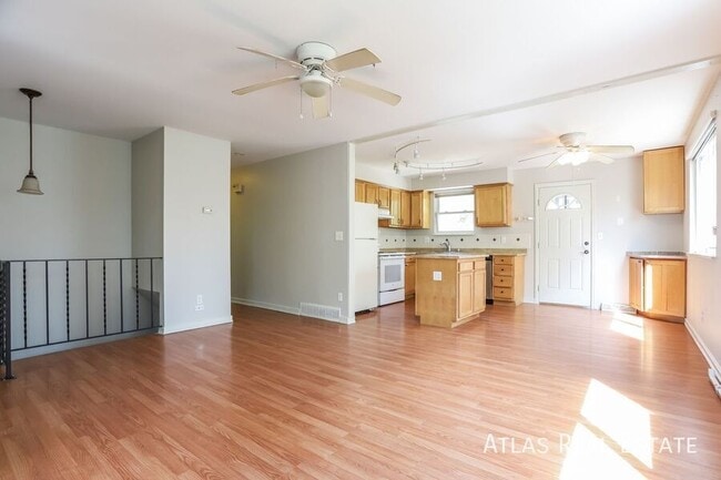 Photo - 3603 W 90th Pl