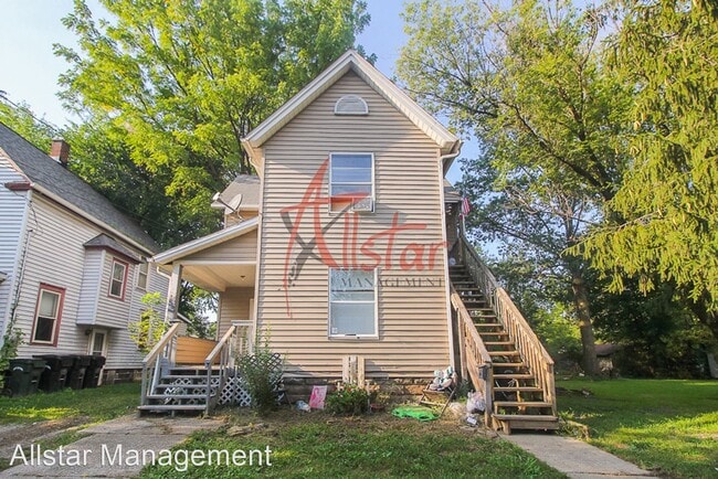 Photo - 1 br, 1 bath House - 225 Gates Avenue, down