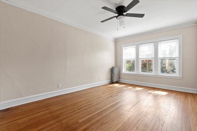 Photo - 4314 N Spaulding Ave Unidad 18-3