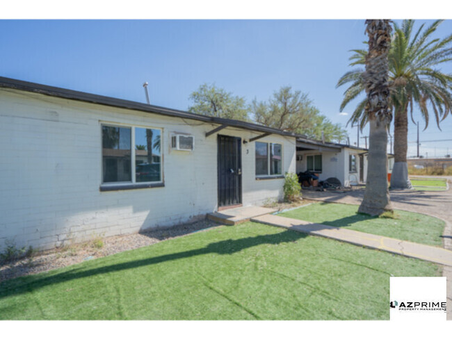 Building Photo - Presenting this Delightful 1/1 Tucson Casi... Rental