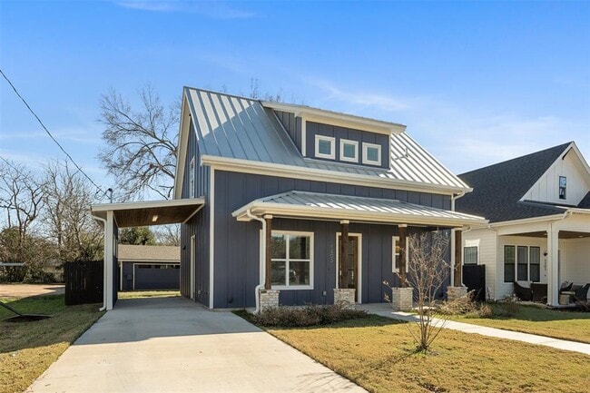 Photo - 1205 Walnut St