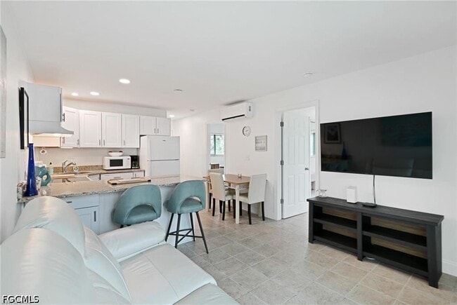 Photo - 131 Eucalyptus Ct