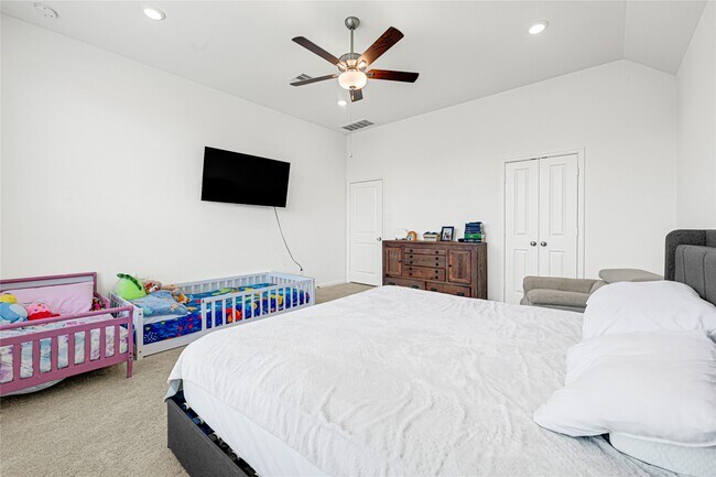 Photo - 31914 Lillie Lilac Ln