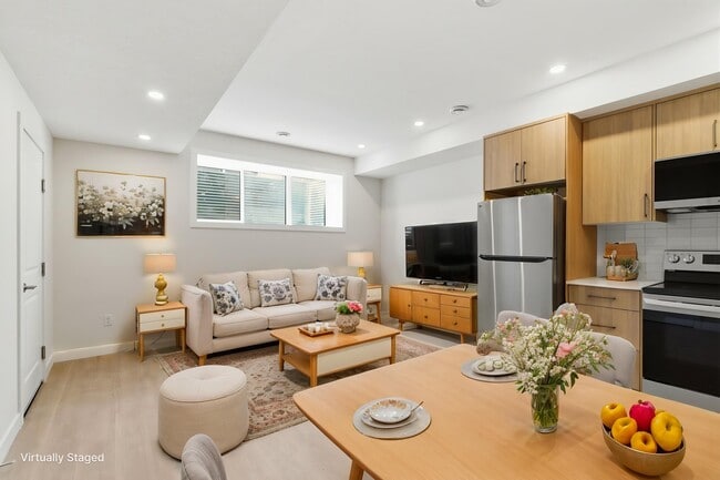 Photo - 4732-4779 79 St NW