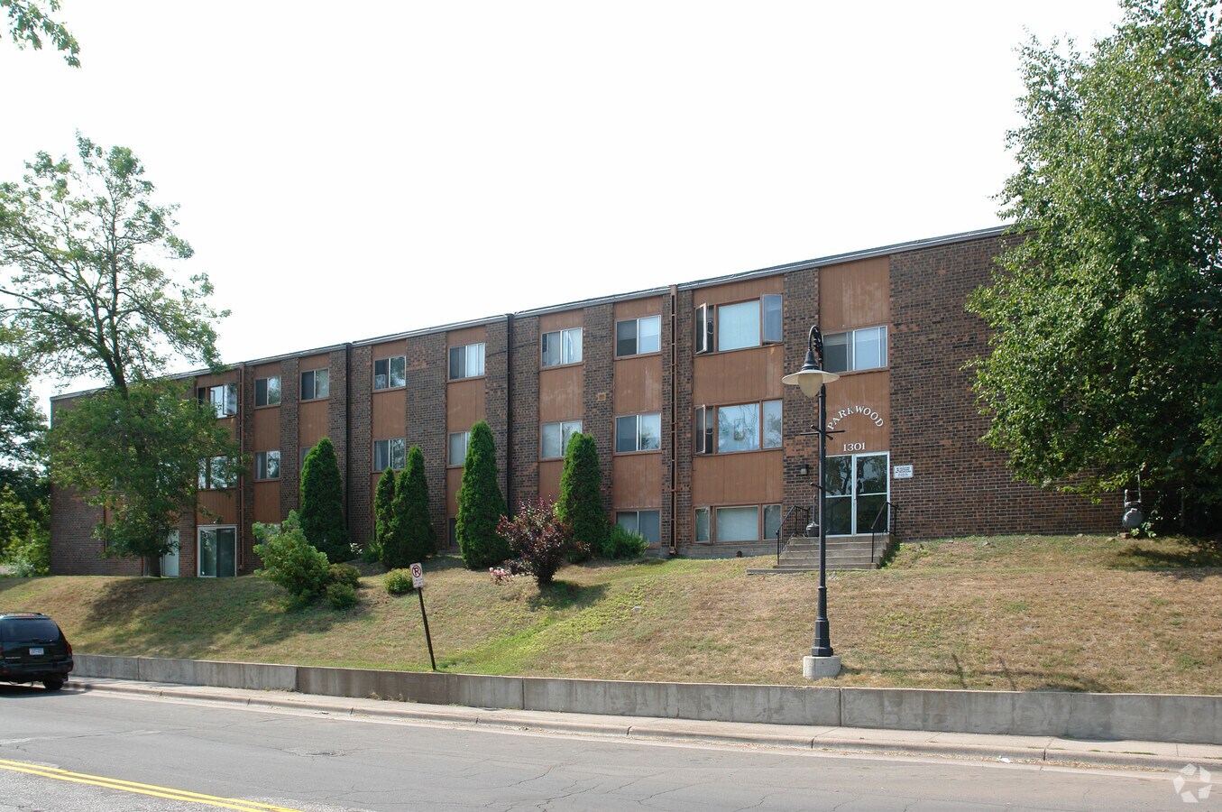 Photo - Parkwood