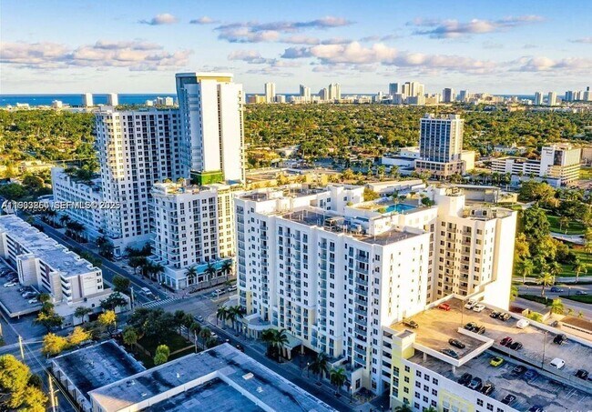 Building Photo - 1830 Radius Dr Unit 517