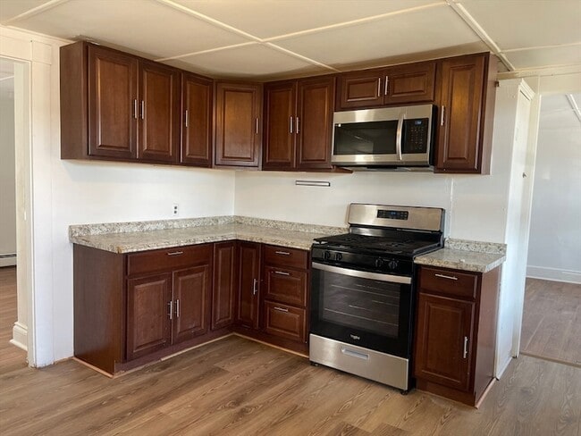 Photo - 304 Cumberland Rd Unit 2