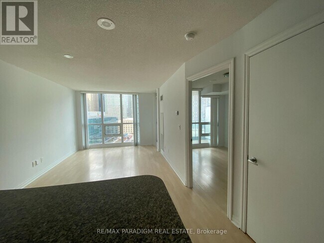 Photo - 16 Yonge St Unit 1503