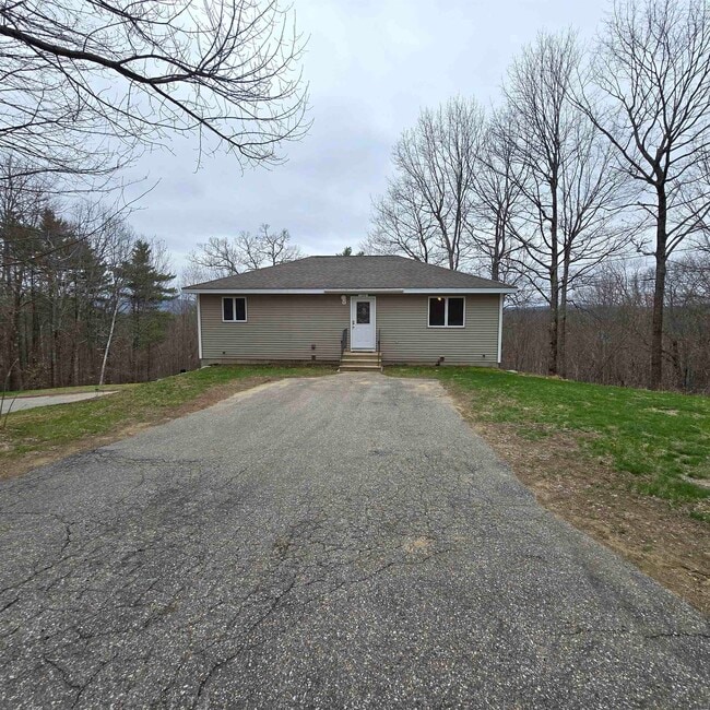 Building Photo - 126 Range Rd