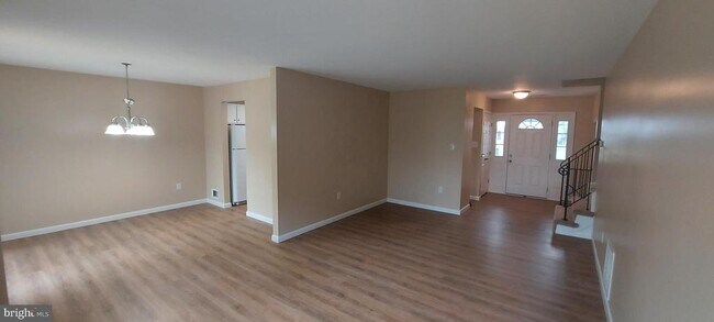 Photo - 17312 Hughes Rd