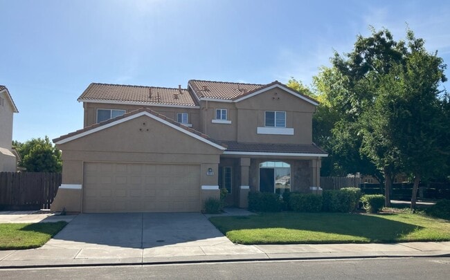 Photo - 2913 Esta Ave House