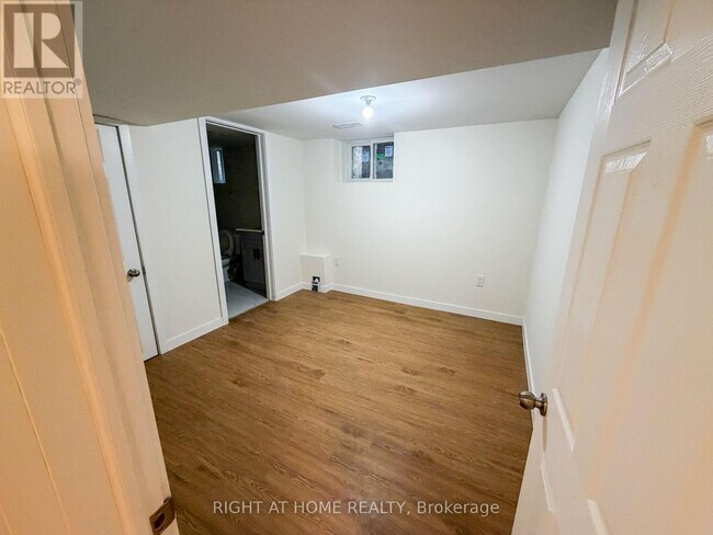 Photo - 300 S Kingsway Unit Basement