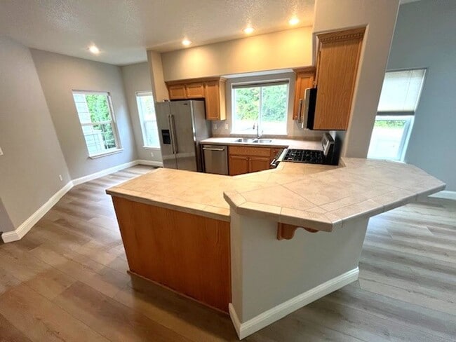 Photo - Newly Remodeled 4 Bedroom, Wilsonville, OR