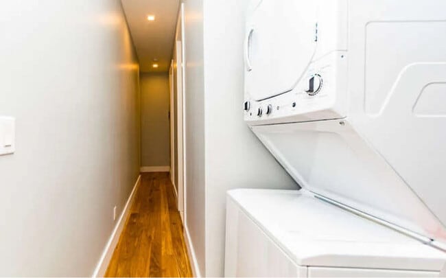 Photo - 510 Jackson Ave Unit 3