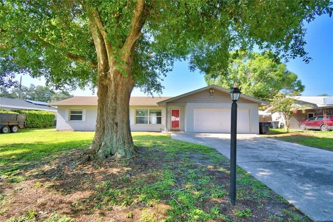 Photo - 153 Browning Cir