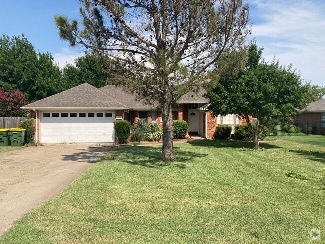 Building Photo - 538 Highpoint Dr Rental