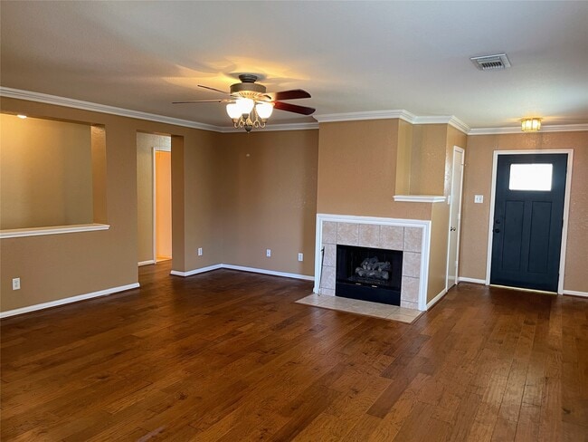 Building Photo - 15303 Kellerwood Dr