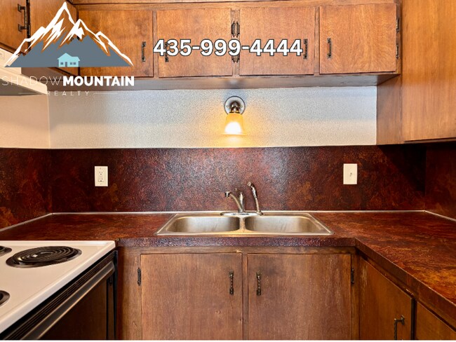 Photo - 375 W 550 N Unit 2