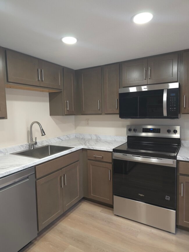 Photo - 8269 W Virginia Ave Unidad 8269