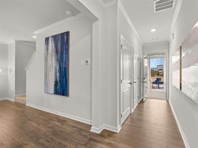 Photo - 2457 Bayberry St