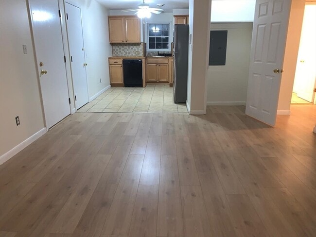 Photo - 85 Ford St Unit E