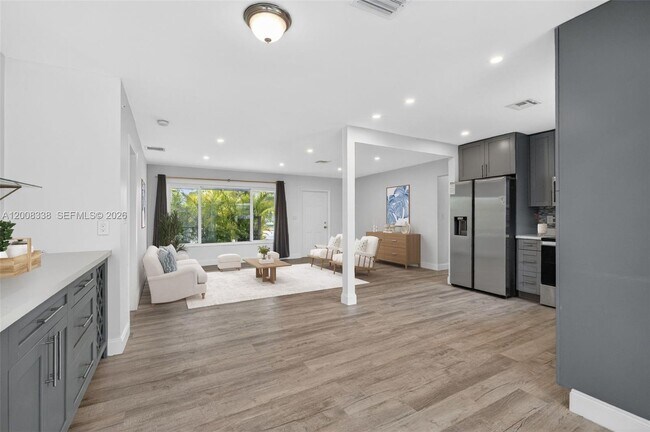 Photo - 2909 NW 9th Ave