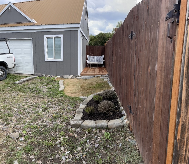 Photo - 708 11th Ave W