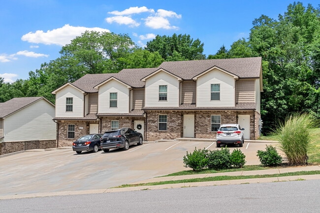 Building Photo - 431 Glenstone Springs Dr Rental