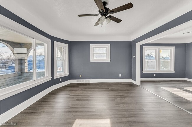 Photo - 430 E 149th St Unit 2/UP