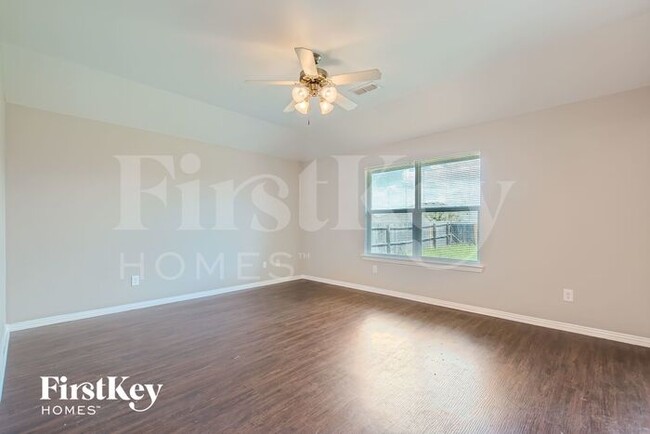 Photo - 1818 Willowbrook Dr