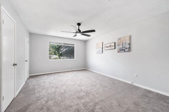 Photo - 9014 Landwood Dr