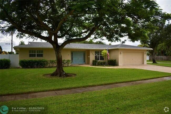 Building Photo - 7340 NW 11th Ct Rental