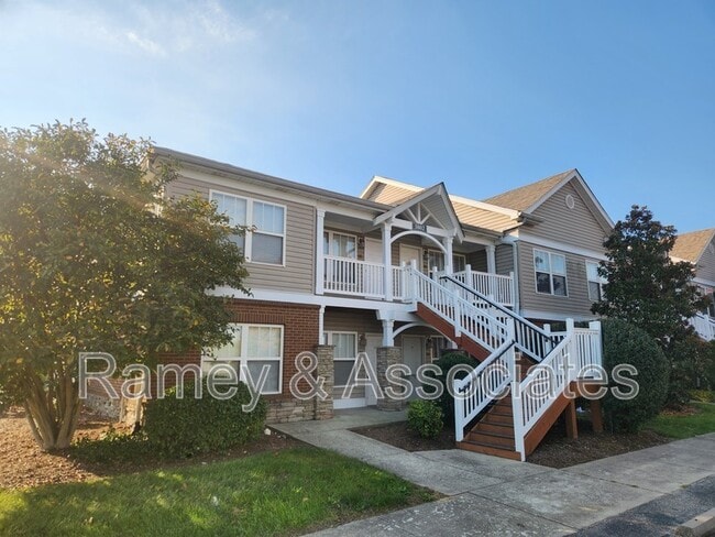 Building Photo - 3802 Falcon Crest Dr Unit 125