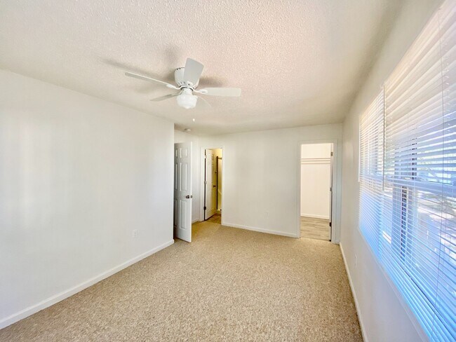 Photo - Centrally located home at Milepost 6