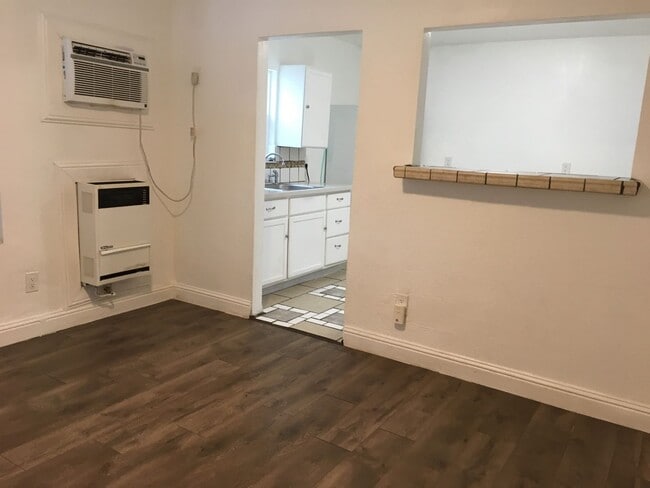 Photo - COMING SOON!! Unidad 2398