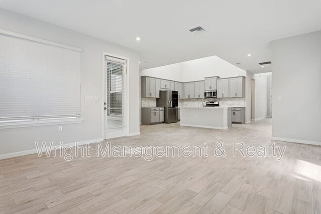 Photo - 13743 Rangeland Blvd