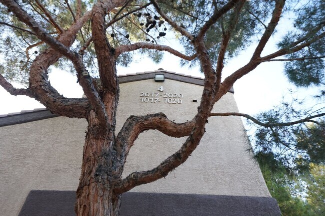 Photo - SHOWINGS AVAILABLE NOW Unit 1017